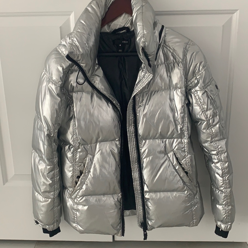 Metallic Puffer Size Small